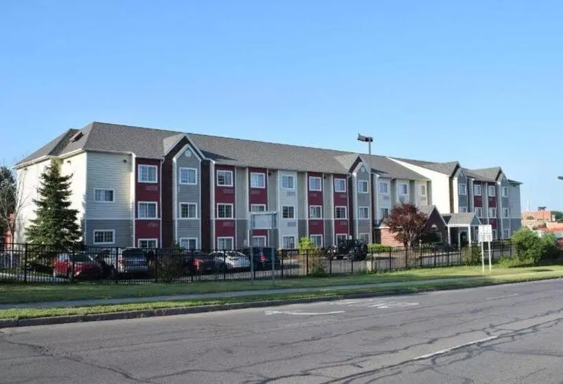 ホテル Inn At The Finger Lakes