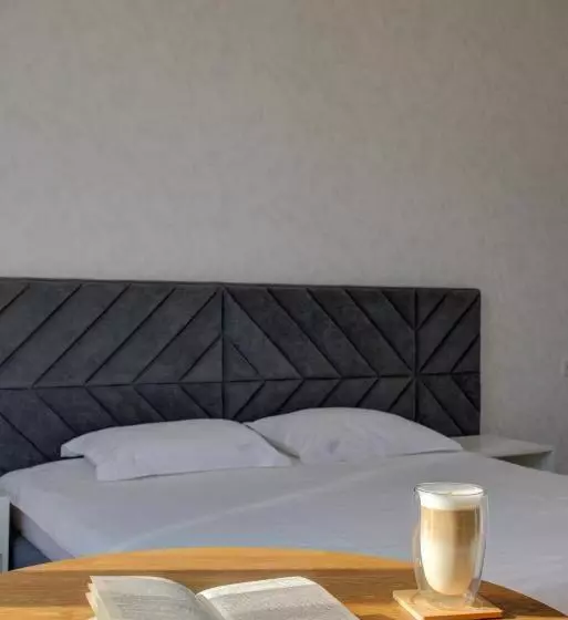 Novel Hotel And Apartments