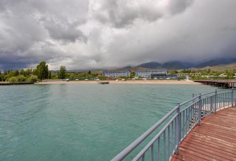 Novel Hotel And Apartments