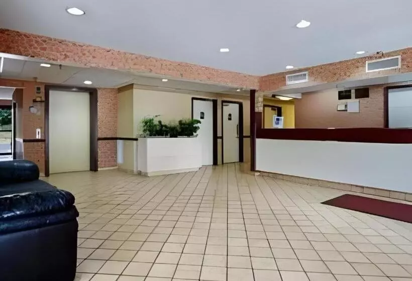 ホテル Red Roof Inn Martinsburg