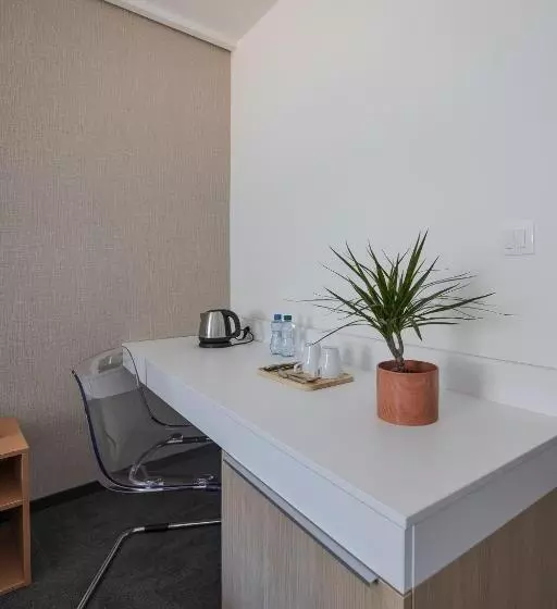 هتل Taxis Bratislava   New Rooms