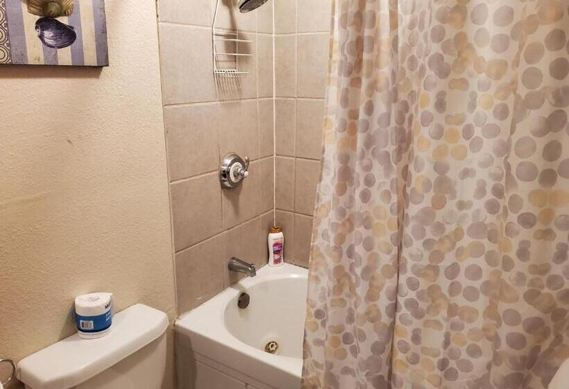 ホテル The Treetop Terrace At The Historic Arrowhead Lodge