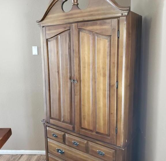 ホテル The Treetop Terrace At The Historic Arrowhead Lodge