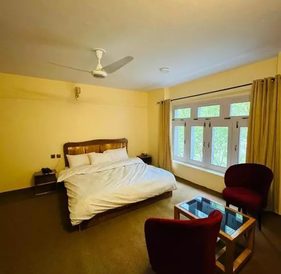 هتل Tibet Guest House