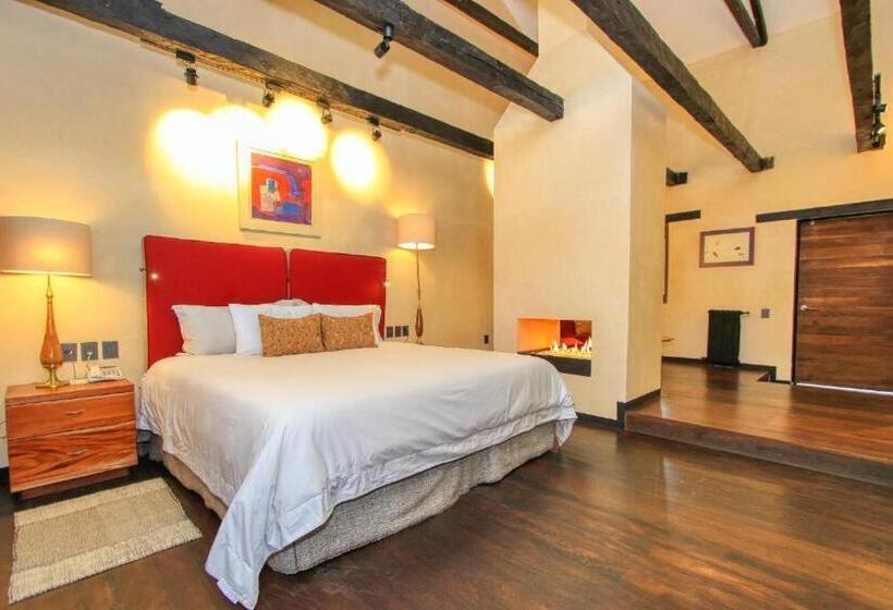 هتل Uvence Garden