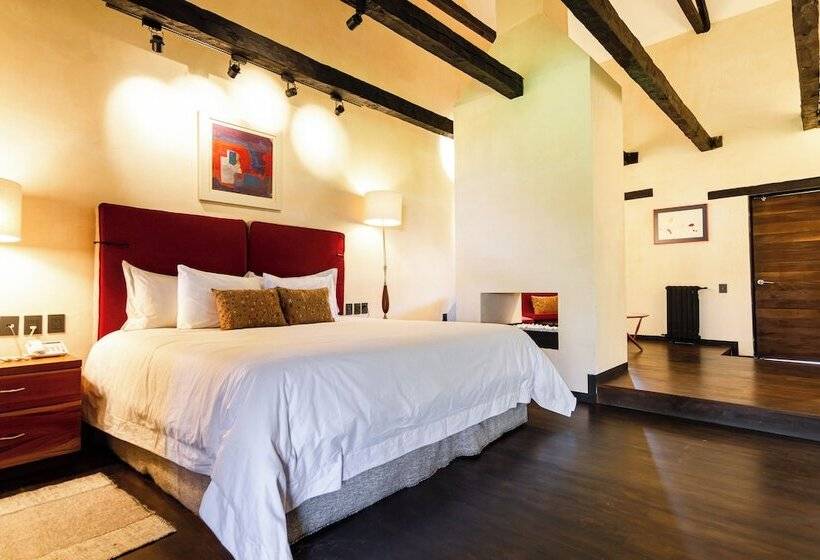 هتل Uvence Garden