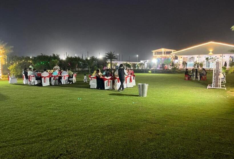 Hotelli Yashasvi Farm And Resorts