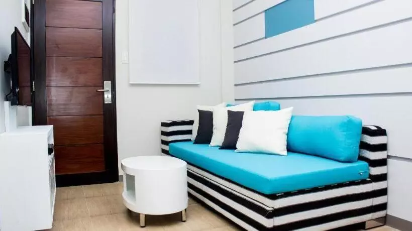 Klm Condotel