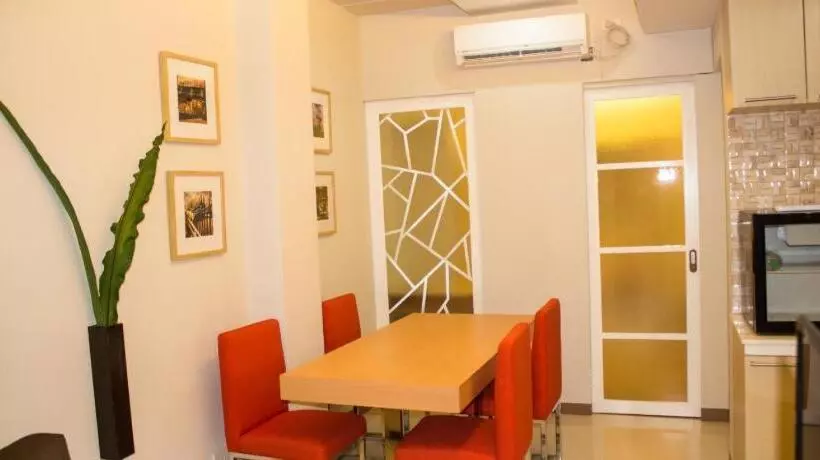 Klm Condotel