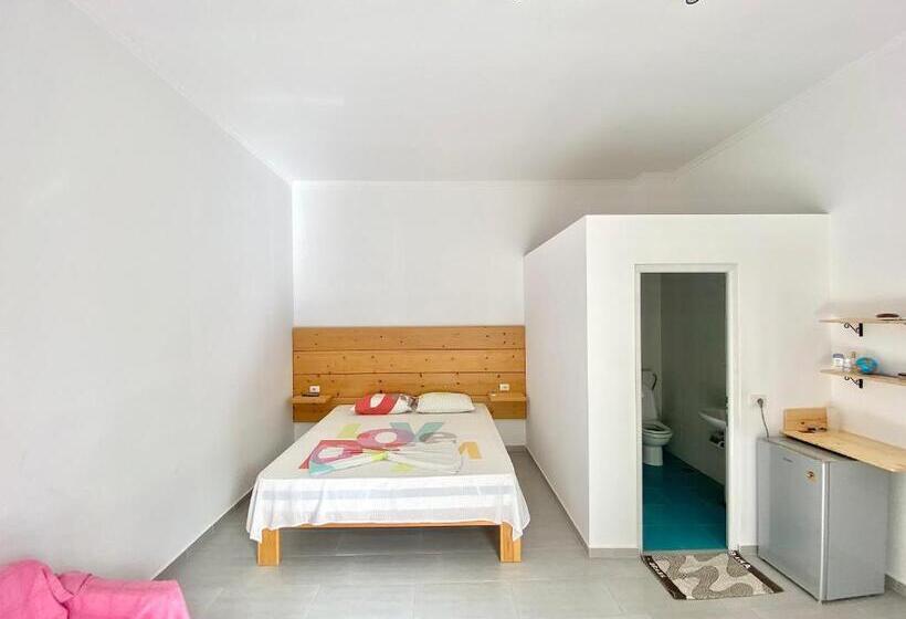 پانسیون Casablanca Rooms Dhërmi