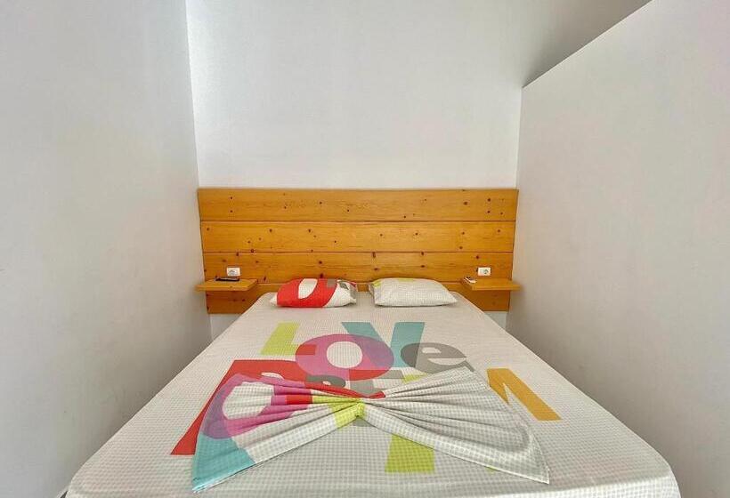 پانسیون Casablanca Rooms Dhërmi