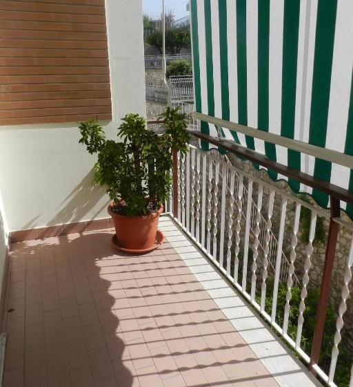 פנסיון Infamiglia   Alloggio Turistico