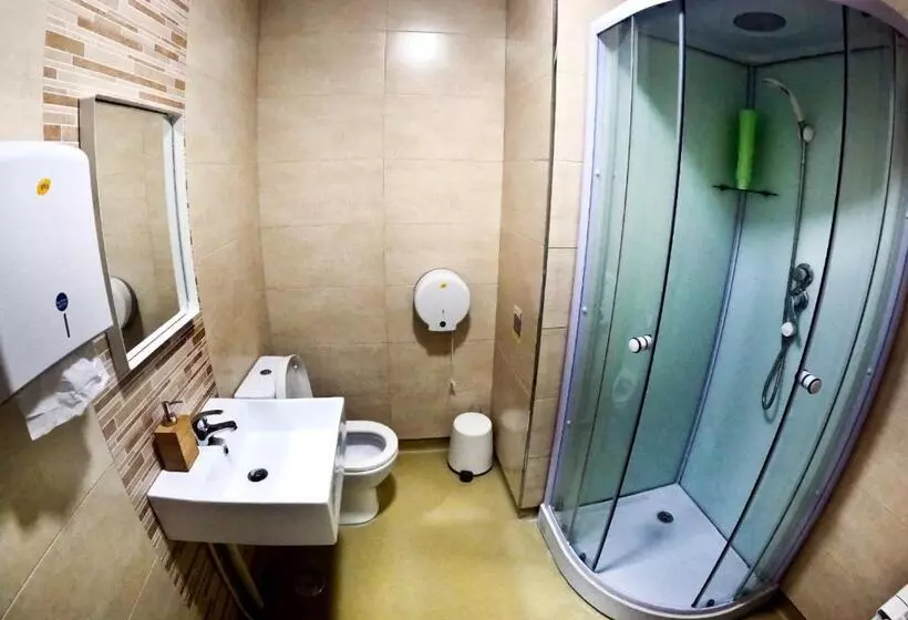 پانسیون W14 Hostales