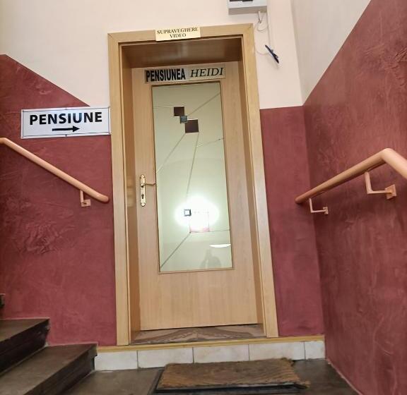ペンション Casa Heidi
