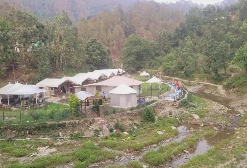 Lomakeskus Mukshwaa By Riverside