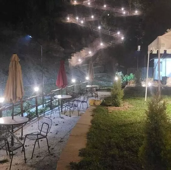 Lomakeskus Mukshwaa By Riverside