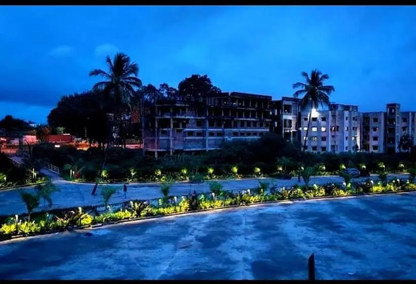 The Democracy Hotel & Resorts