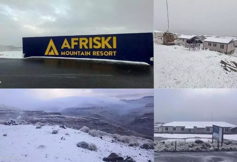 هاستل Afri Adventure Backpackers