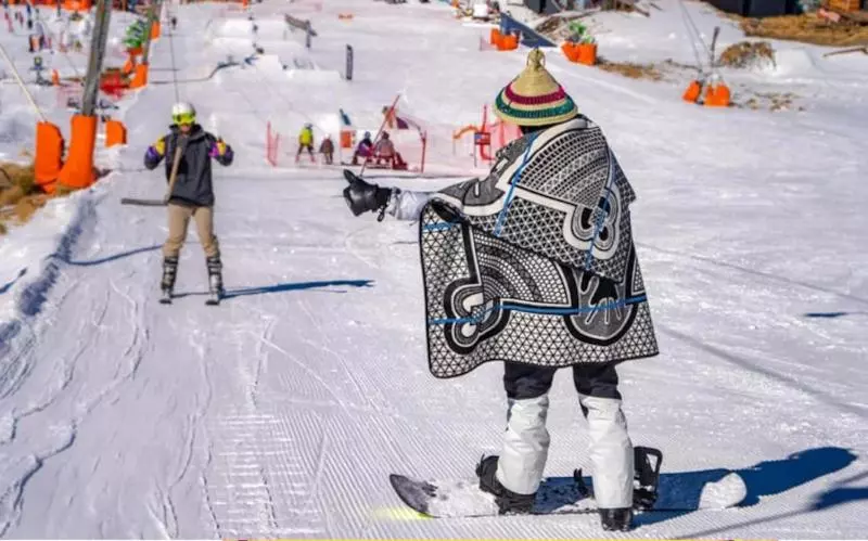 هاستل Afri Adventure Backpackers