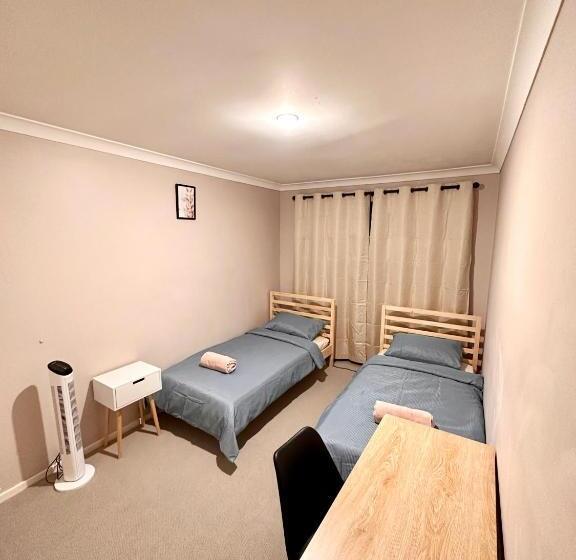 هاستل Vic Park Share House Near Shops And Cafes