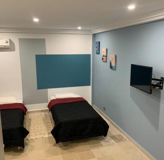 ユースホステル Wave