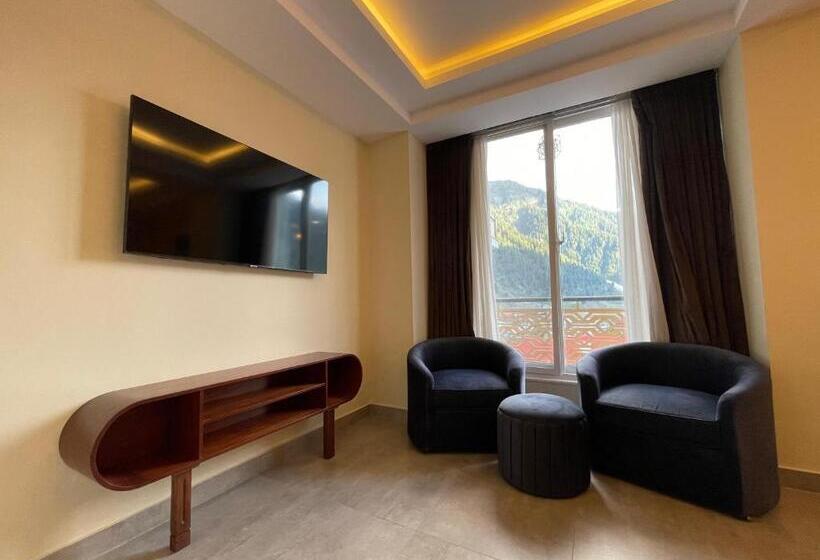 تختخواب و صبحانه Blossom View Apartments