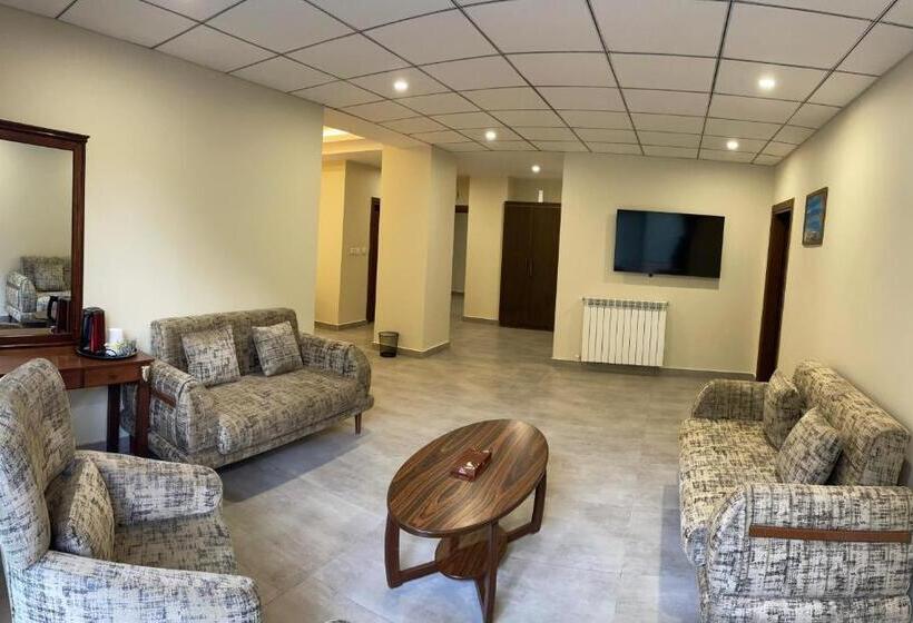 تختخواب و صبحانه Blossom View Apartments