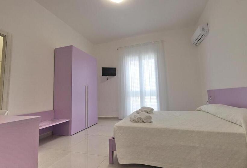 住宿加早餐  La Dea