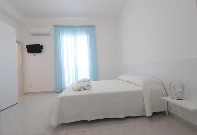 住宿加早餐  La Dea