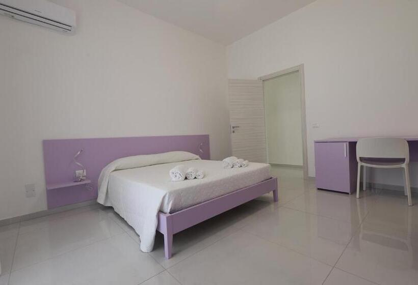 住宿加早餐  La Dea