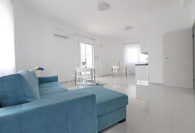 住宿加早餐  La Dea