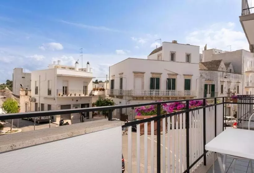 تختخواب و صبحانه La Finestra Sui Trulli