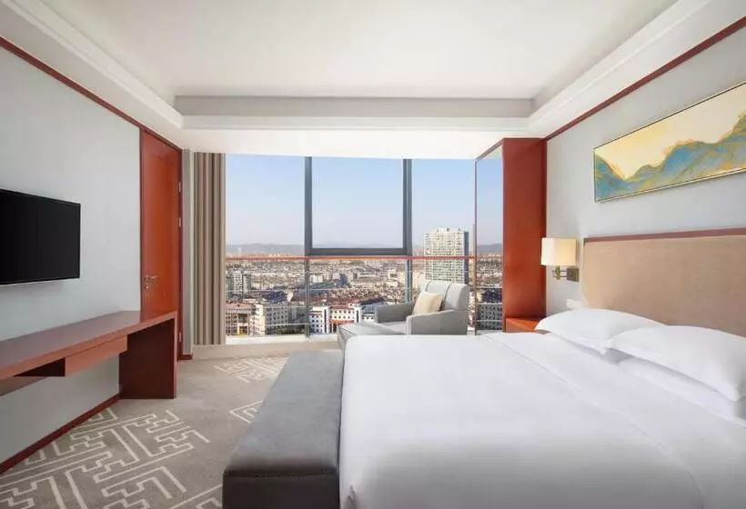 Hotelli Courtyard By Marriott Anji