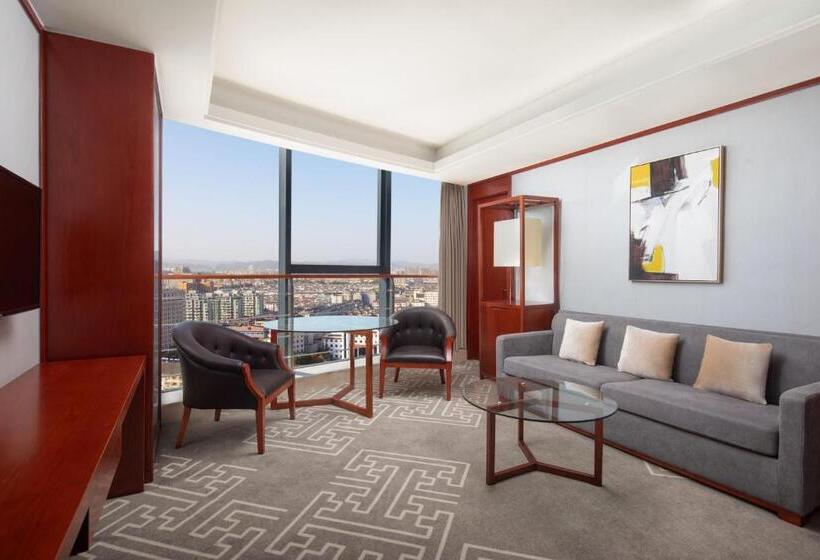 Hotel Courtyard By Marriott Anji