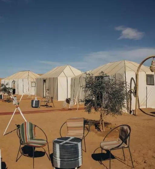ホテル East Desert & Luxury Camp