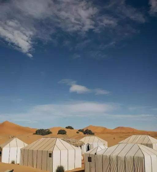 ホテル East Desert & Luxury Camp