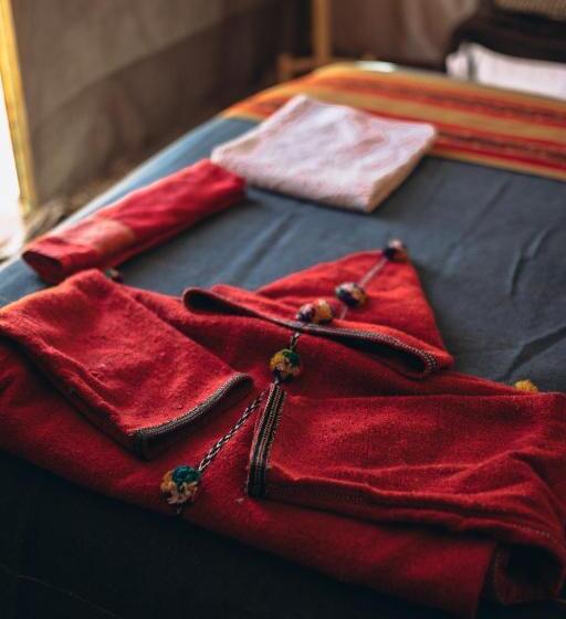 فندق East Desert & Luxury Camp