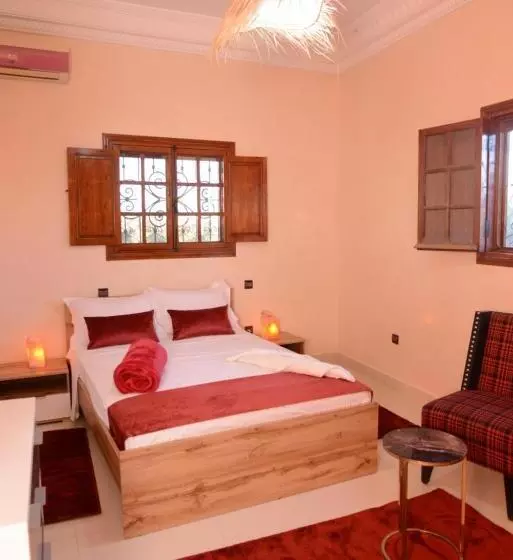 Hotelli Eco Farm Tayssir