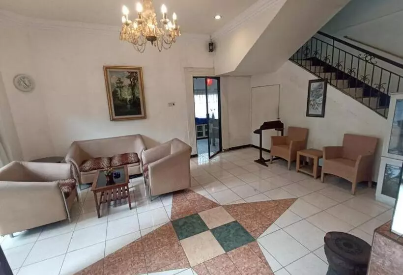 Hotelli Kudus Permata