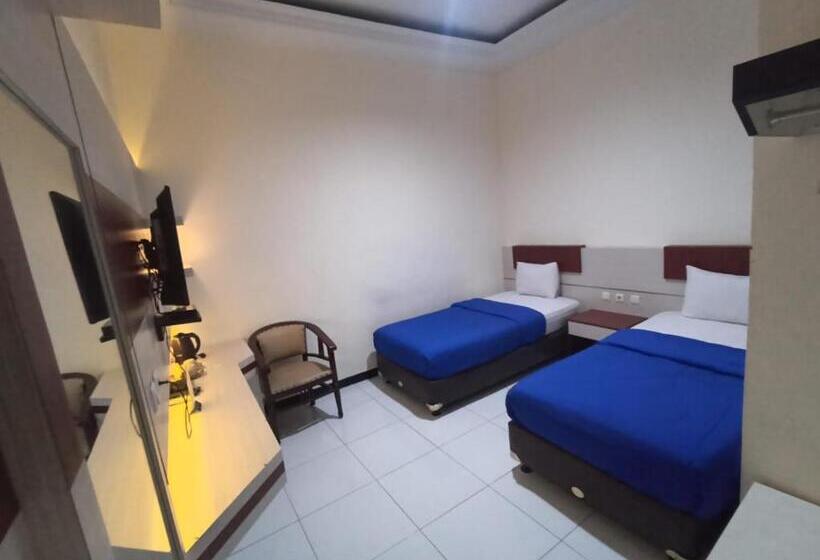 Hotell Kudus Permata