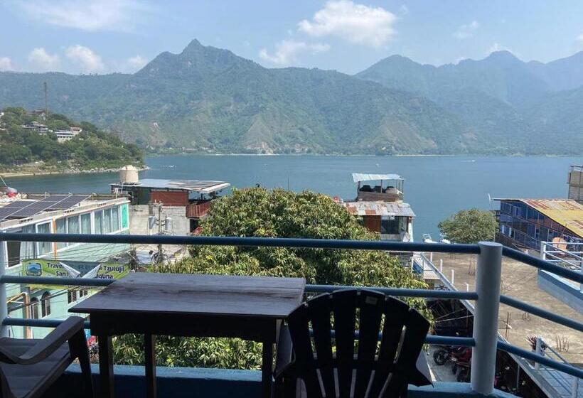 هتل Mansión Del Lago