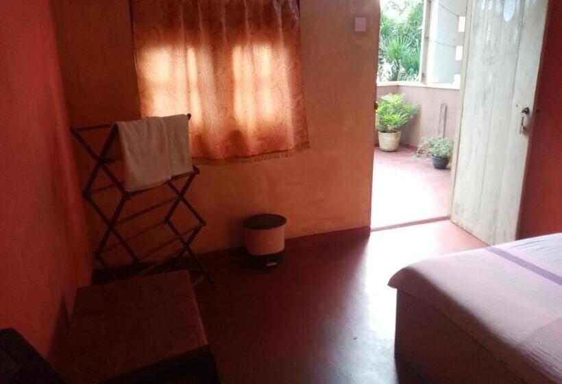 Hotel Sensalan Beach