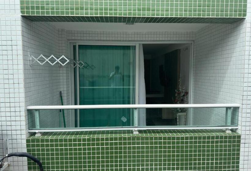 Israel Flat Beira Mar