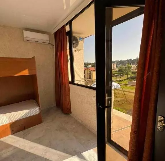 Otel Urekistan