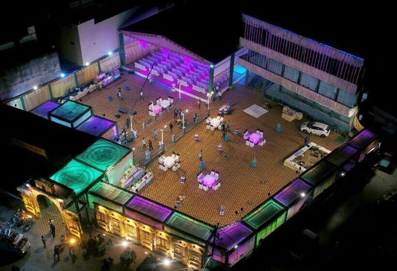 פנסיון Parwati Marriage Lawn