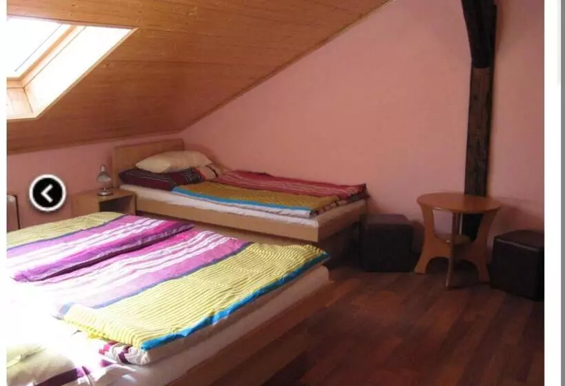 Majatalo Penzion U Kuldana