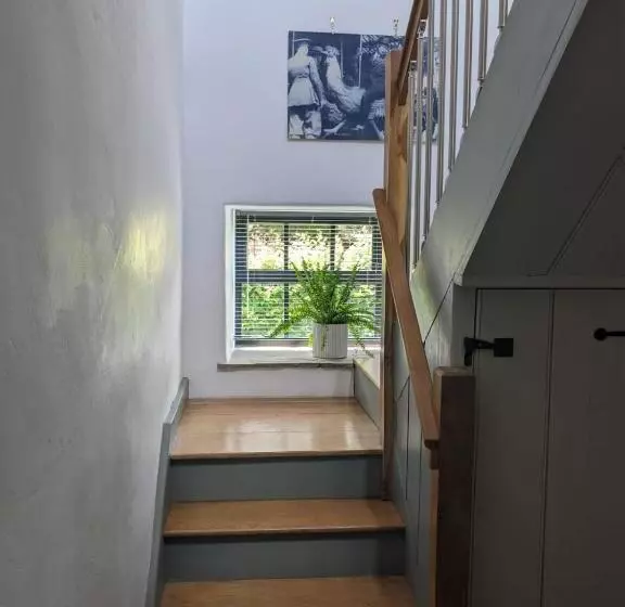 Majatalo Regilbury Court, Grooms House