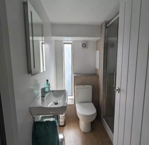 Majatalo Regilbury Court, Grooms House