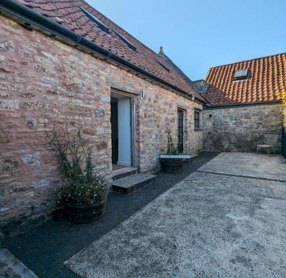 ペンション Regilbury Court, Grooms House