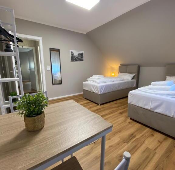 ペンション Repeat Racing Rooms